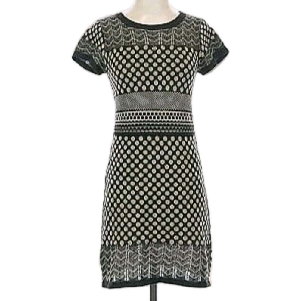 *NWT Anthropologie THML Sweater Dress Women's Medium Alannah Knit Shift Boho